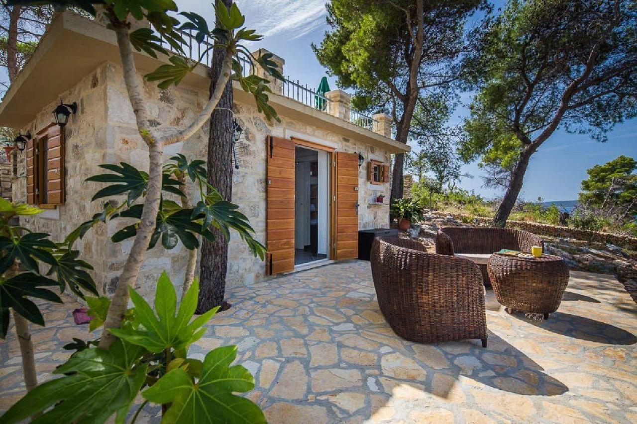 House Vesna Kupinova Villa Milna  Buitenkant foto