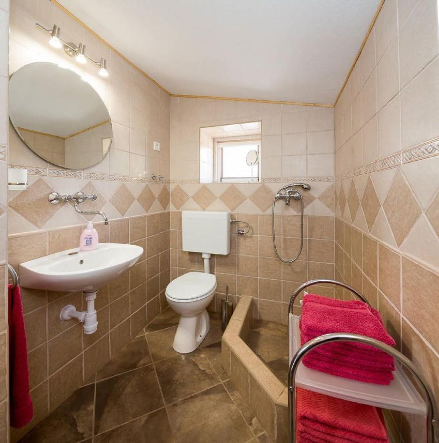 House Vesna Kupinova Villa Milna  Buitenkant foto