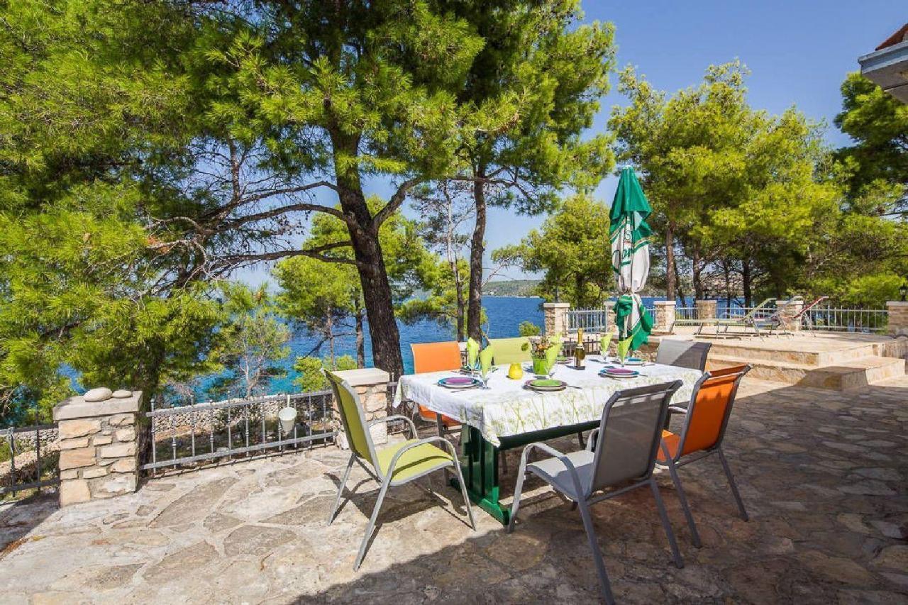 House Vesna Kupinova Villa Milna  Buitenkant foto